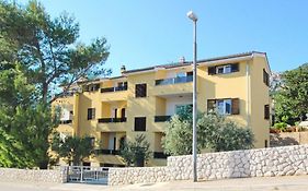 Sunshine Residence Baska
